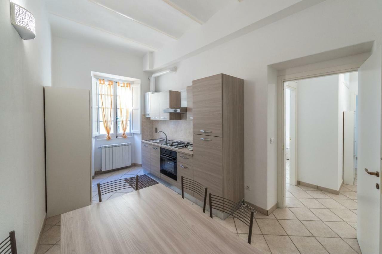 Finalborgo - Casa Nanetti 6 Posti In Centro Apartment Finale Ligure Luaran gambar